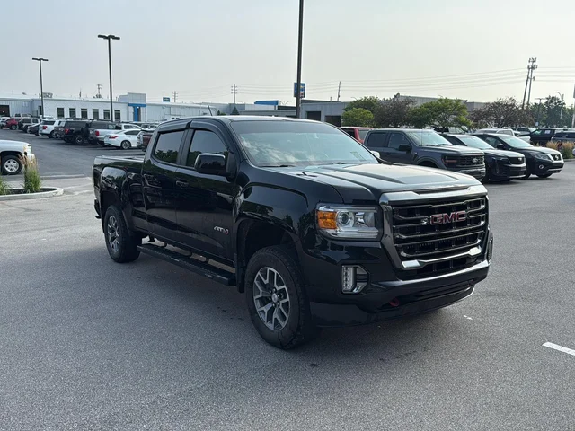 2022 GMC Canyon 4WD AT4 w/Leather