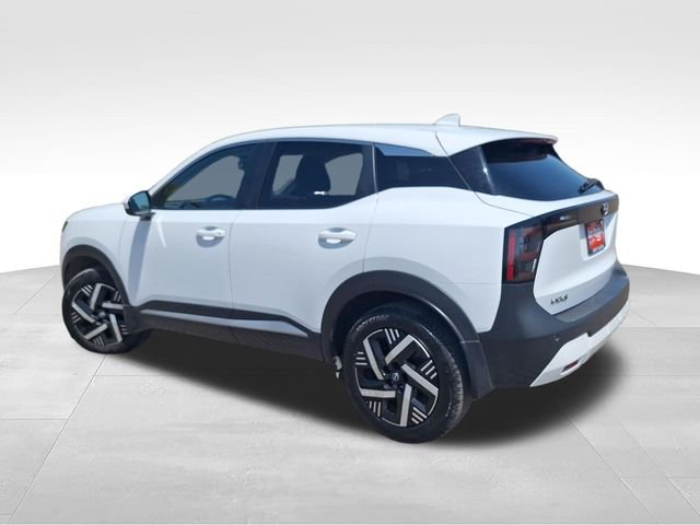 Used 2025 White Nissan SV image 6