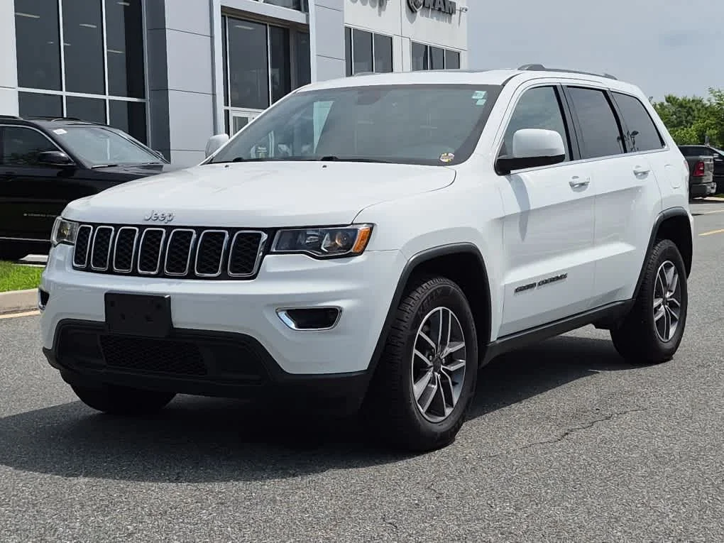 2020 Jeep Grand Cherokee Laredo E