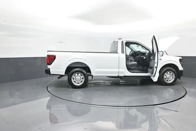 New 2026 White Ford XL image 40