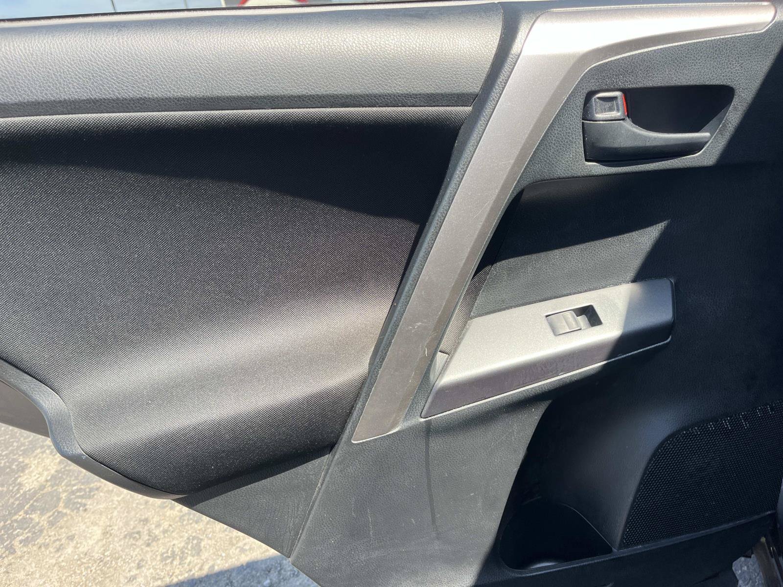 Used 2016 Magnetic Gray Metallic Toyota LE image 18