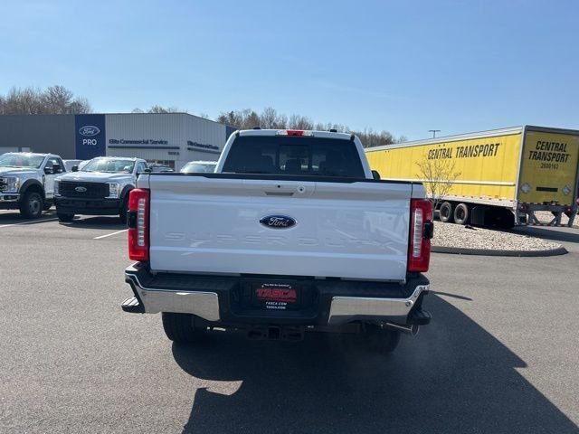 New 2026 Star White Metallic Tri-Coat Ford F-350® Lariat® image 6