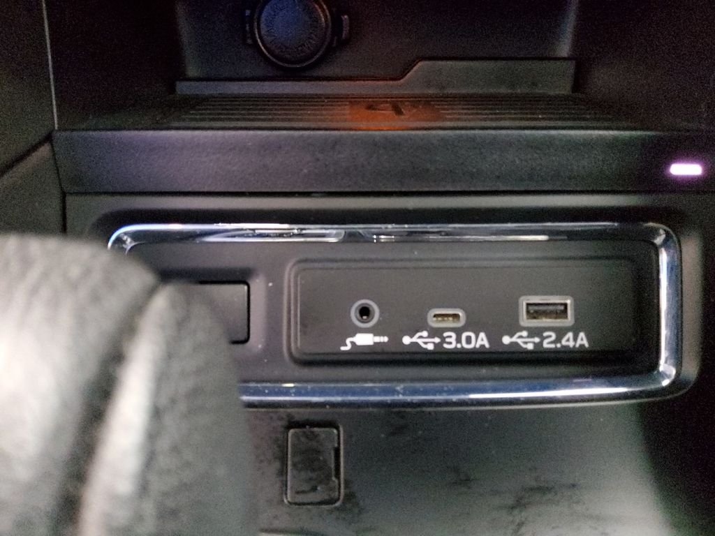 Used 2024 Blue Subaru Onyx Edition image 28
