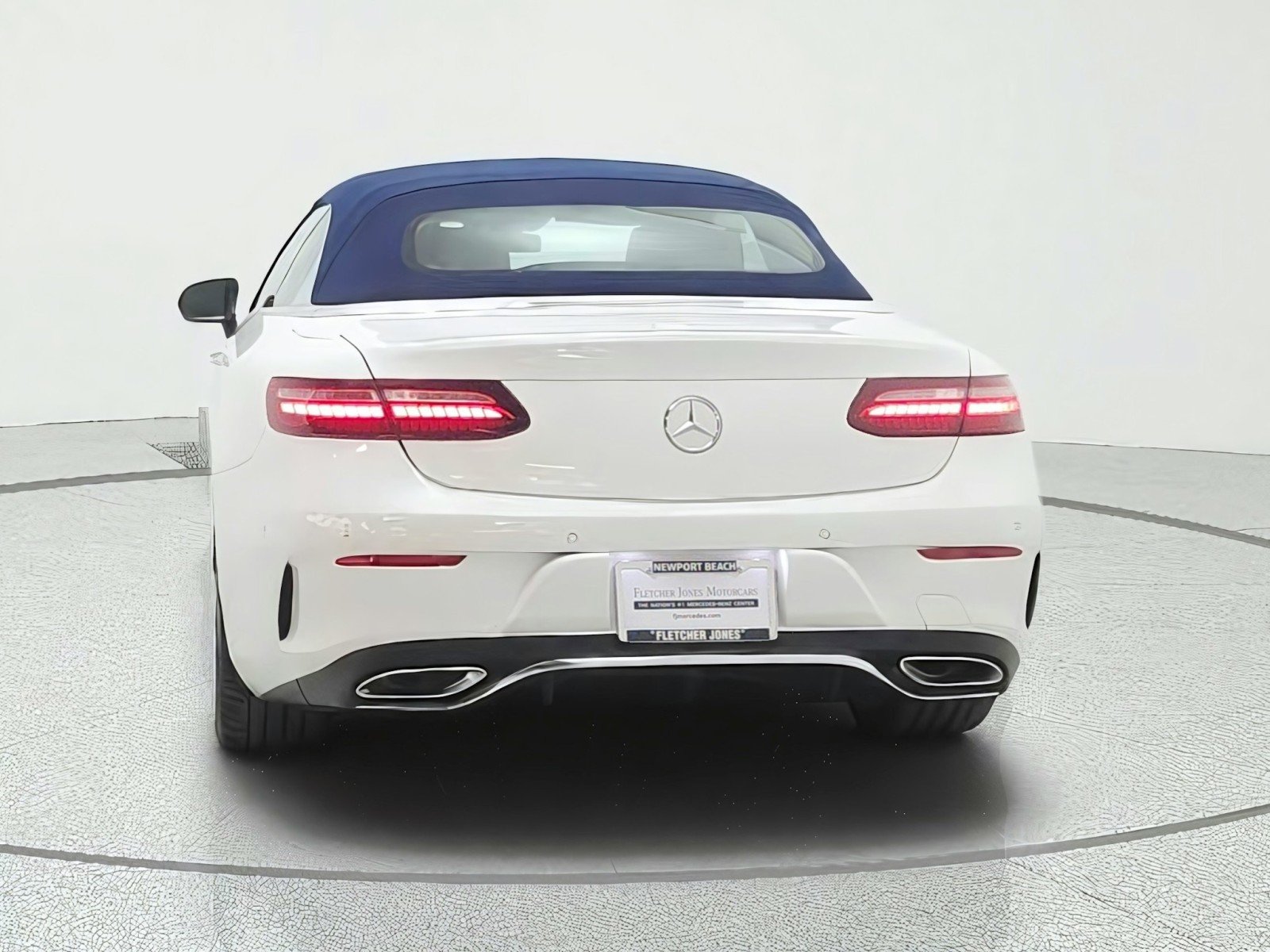 Certified Used 2022 MANUFAKTUR Moonlight White Mercedes-Benz E 450 RWD Cabriolet image 6