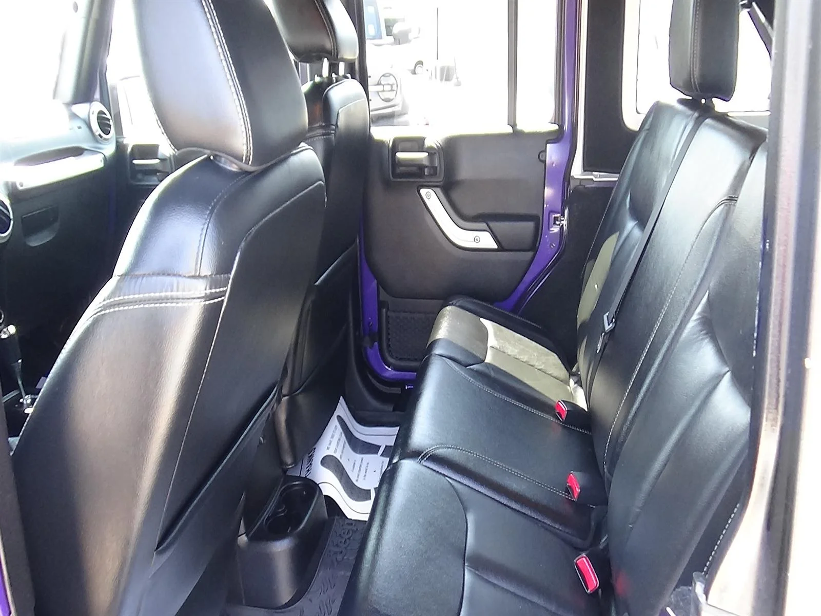 Used 2018 Xtreme Purple Clear Coat (phg) Jeep Rubicon image 10