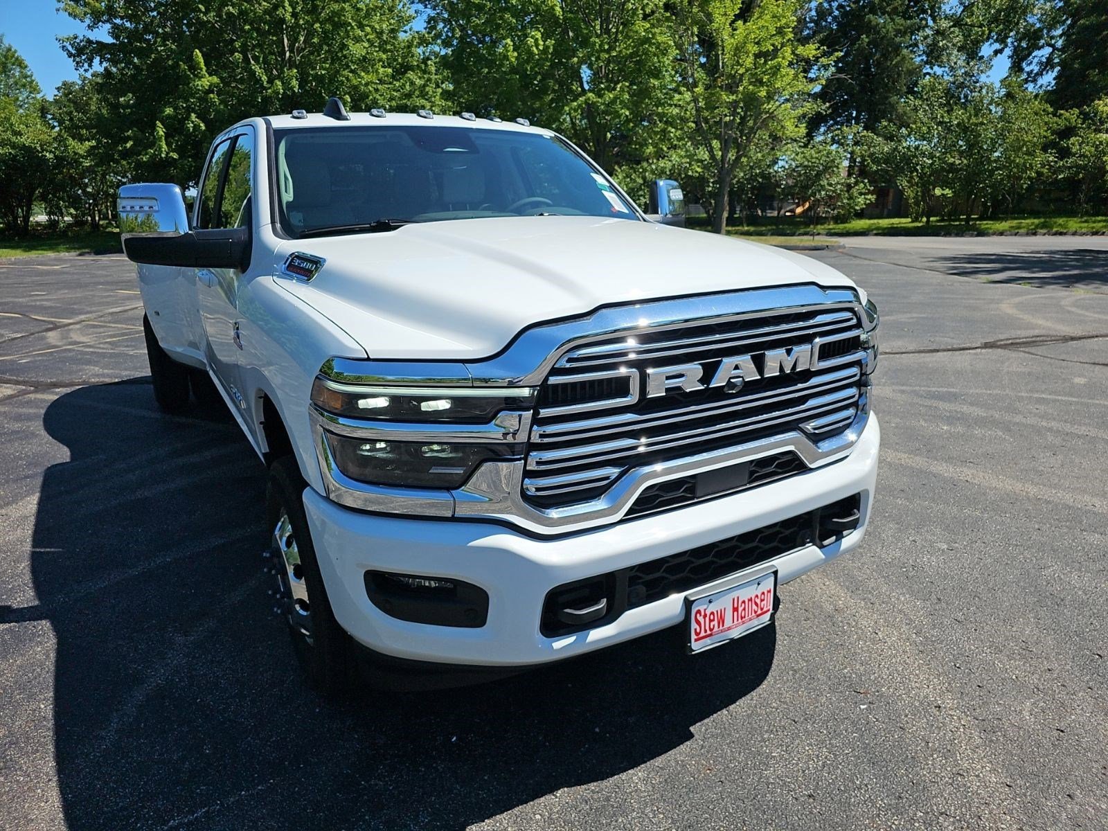 New 2026 Bright White Clearcoat Ram Laramie image 7