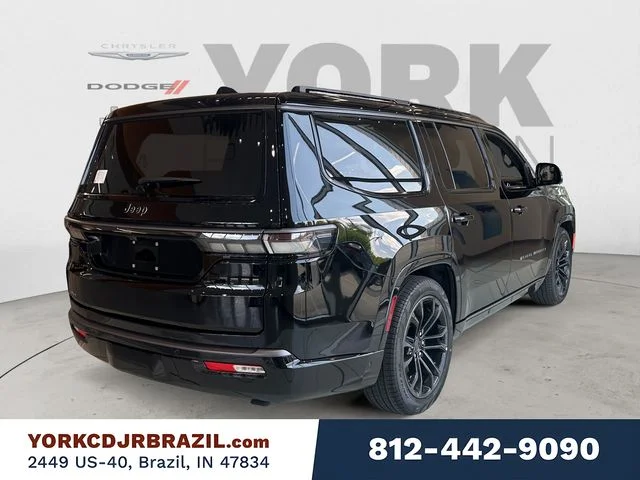 New 2026 High Gloss Black Exterior Paint Jeep Summit Reserve image 5