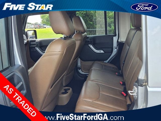 Used 2016 Silver Jeep Unlimited Sahara image 6