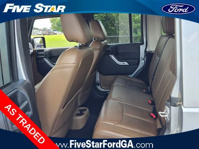 Used 2016 Silver Jeep Unlimited Sahara image 6