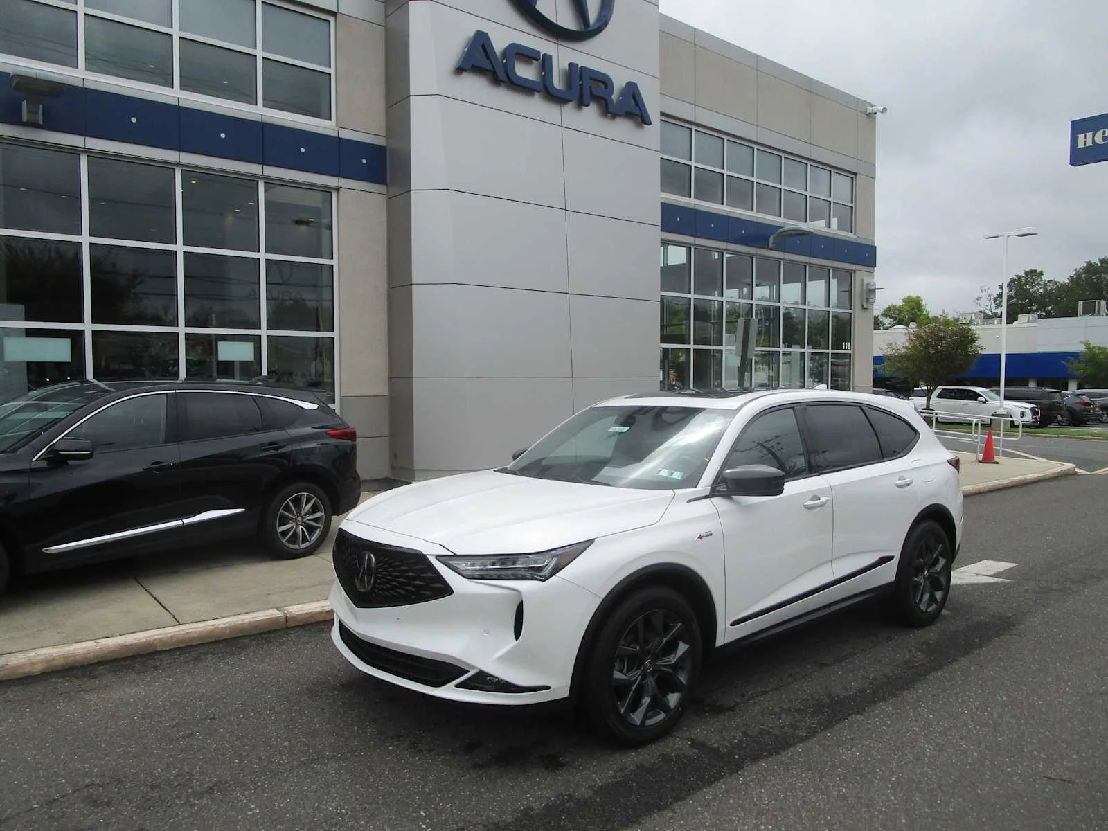 2023 Acura MDX w/A-Spec Package