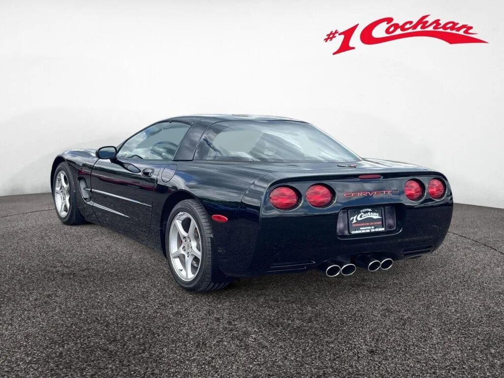 Used 2000 Black Chevrolet  image 8