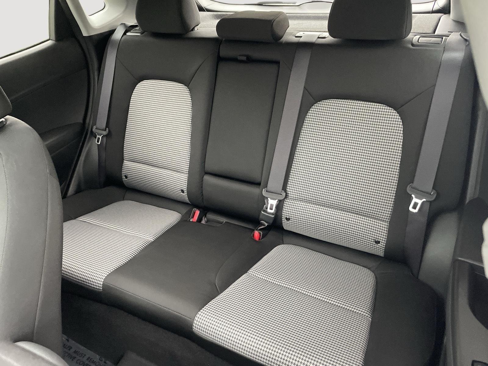 Used 2020 Sonic Silver Hyundai SEL Plus image 24