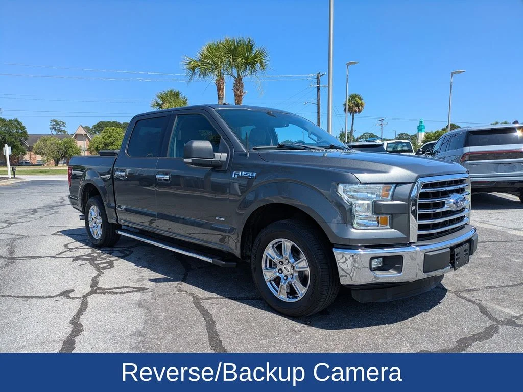 Used 2016 Magnetic Metallic Ford XLT image 2