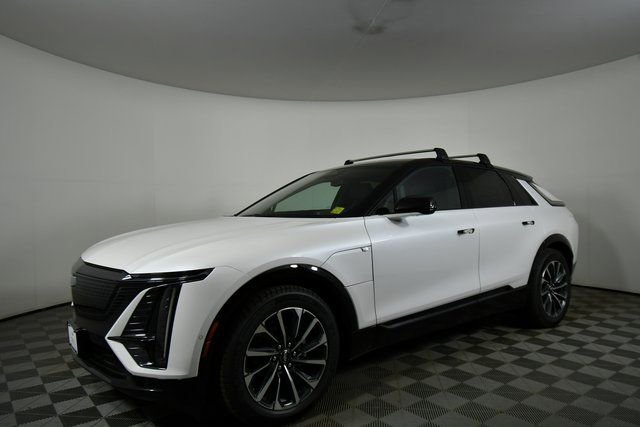 2025 Cadillac LYRIQ Sport 1