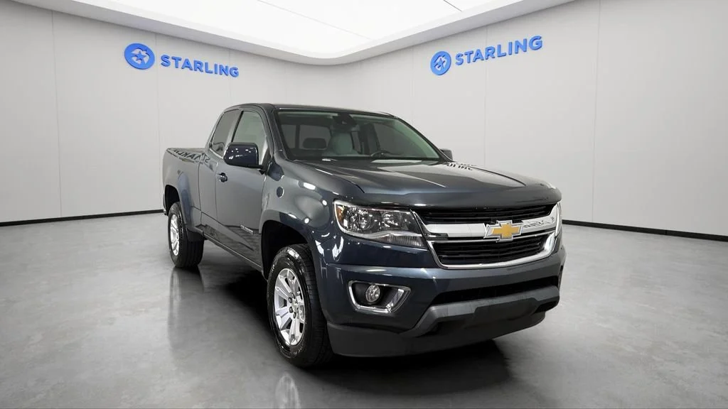 Used 2019 SHADOW GRAY METALLIC Chevrolet 2WD LT image 15