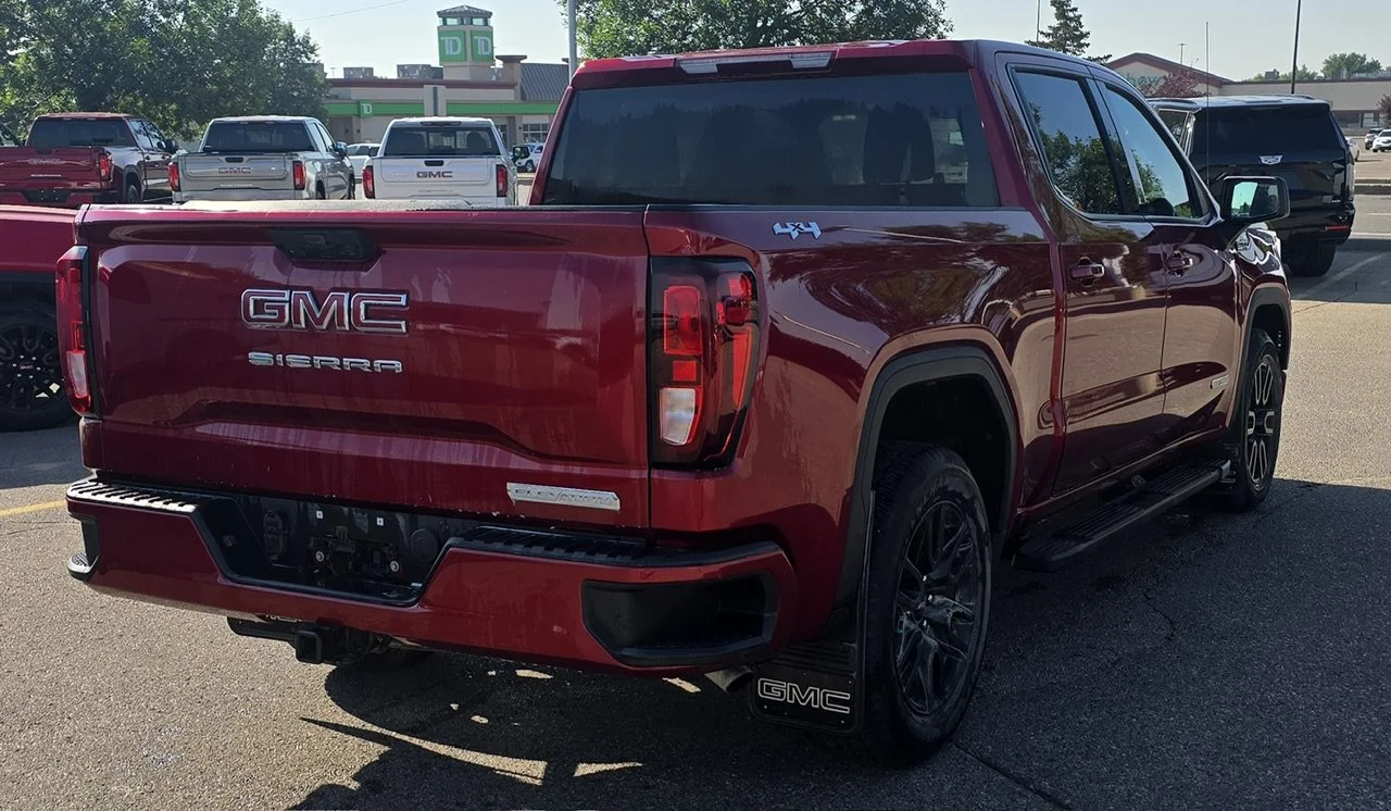 Used 2024 Red Metallic GMC Elevation Crew 5.3L Heated Steering Wheel image 5
