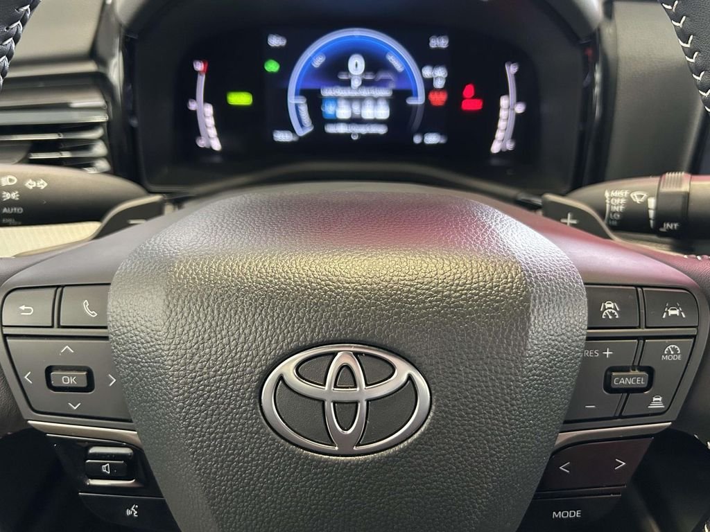Certified Used 2026  Toyota SE image 27
