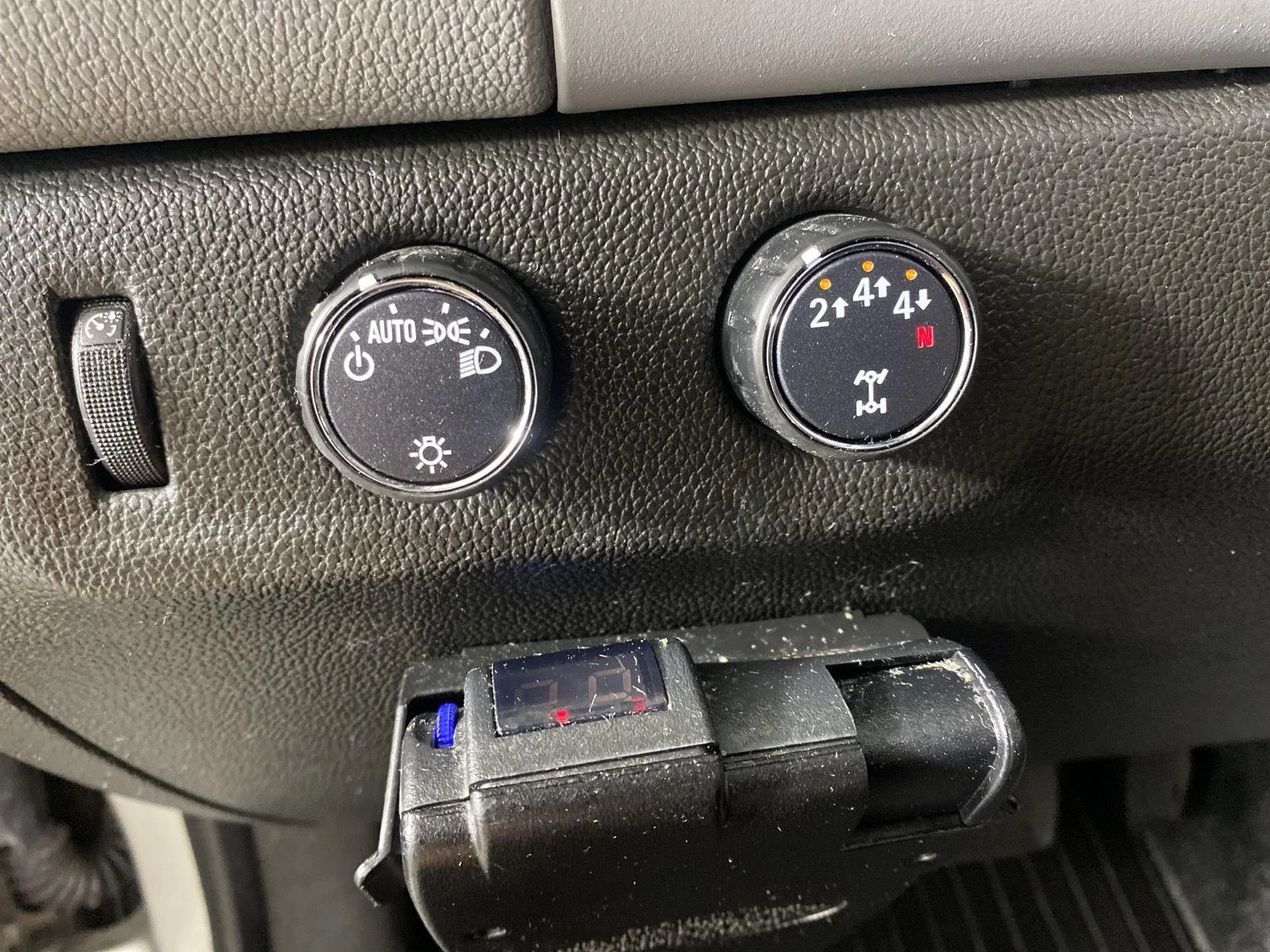 Used 2019 Silver Ice Metallic Chevrolet 4WD Work Truck image 16