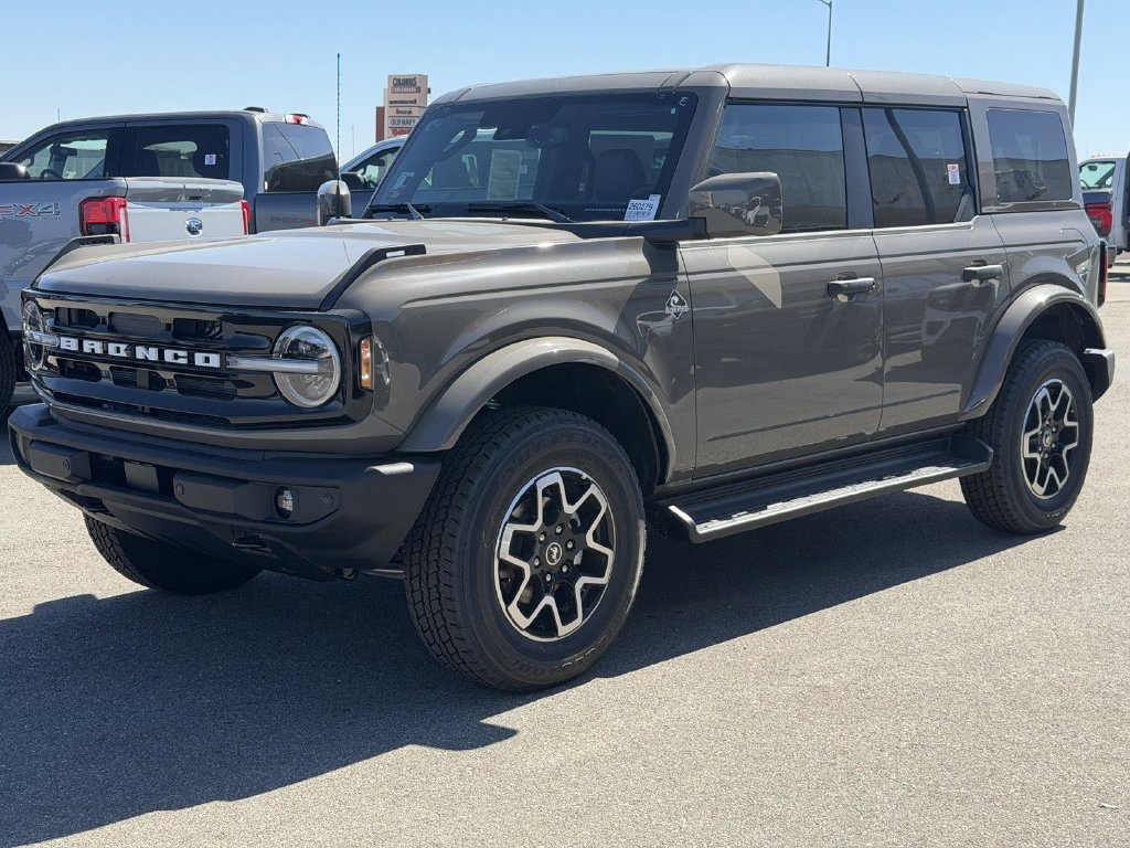 Used 2026 Gray Ford Outer Banks image 4