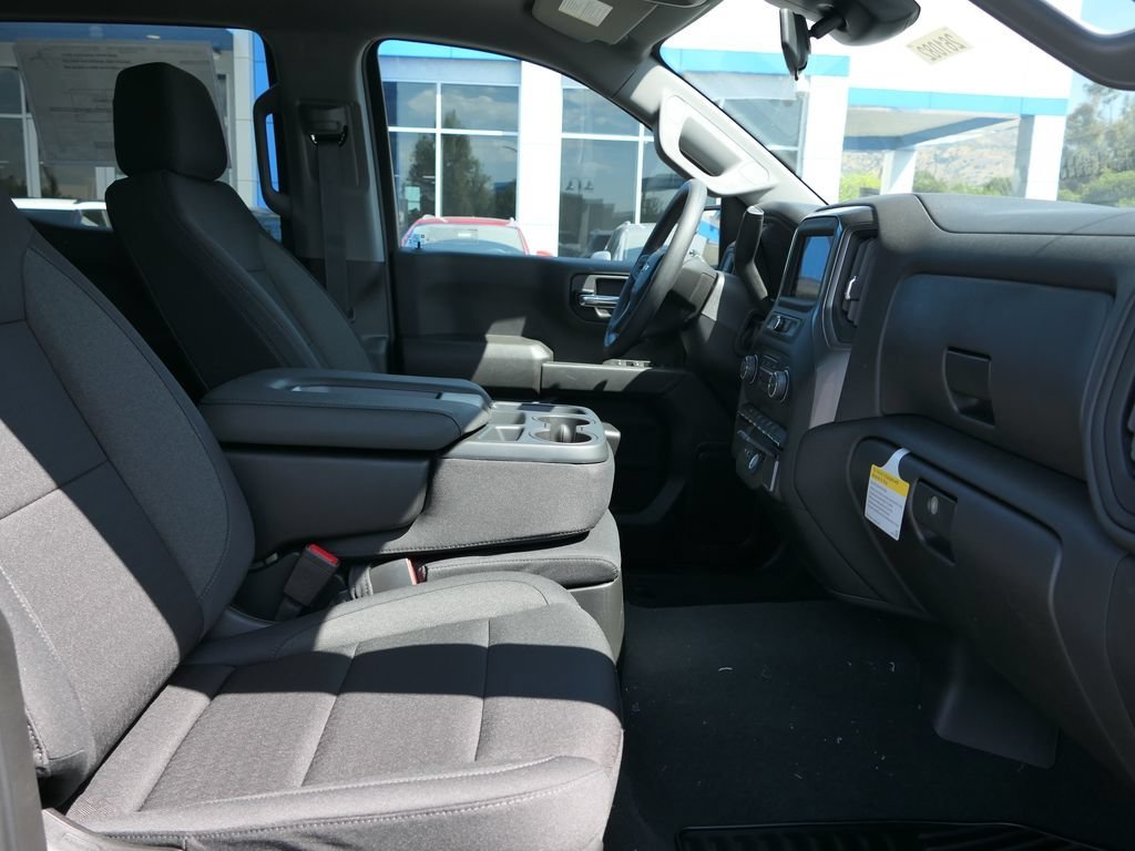 2026 Chevrolet Silverado 1500 Custom - Photo 25