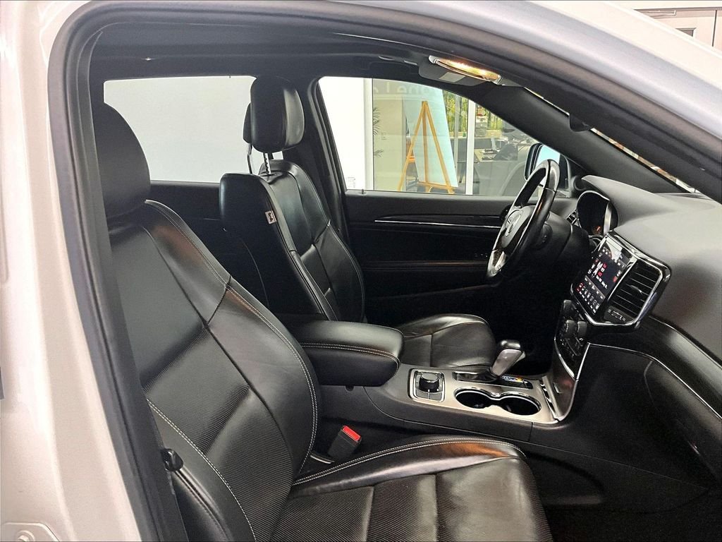 Used 2021 Bright White Clearcoat Jeep Limited image 11