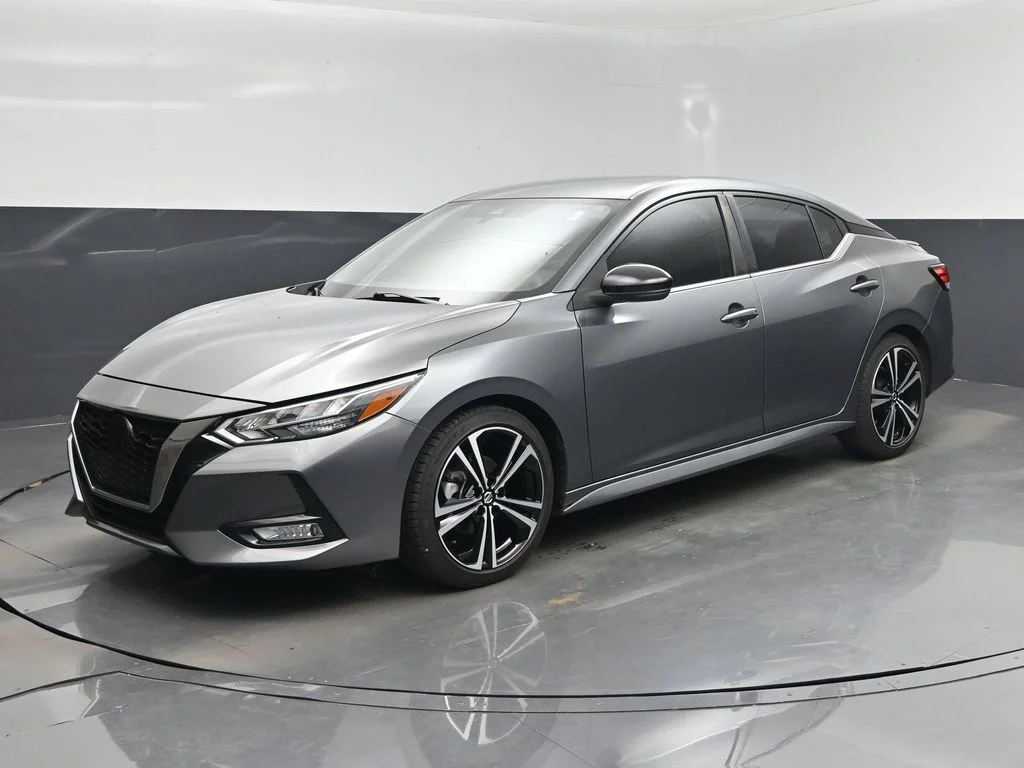Used 2022 Gray Nissan SR image 22
