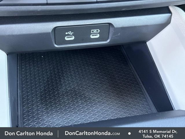 Certified Used 2025 Meteorite Gray Metallic Honda 1.5T SE image 46