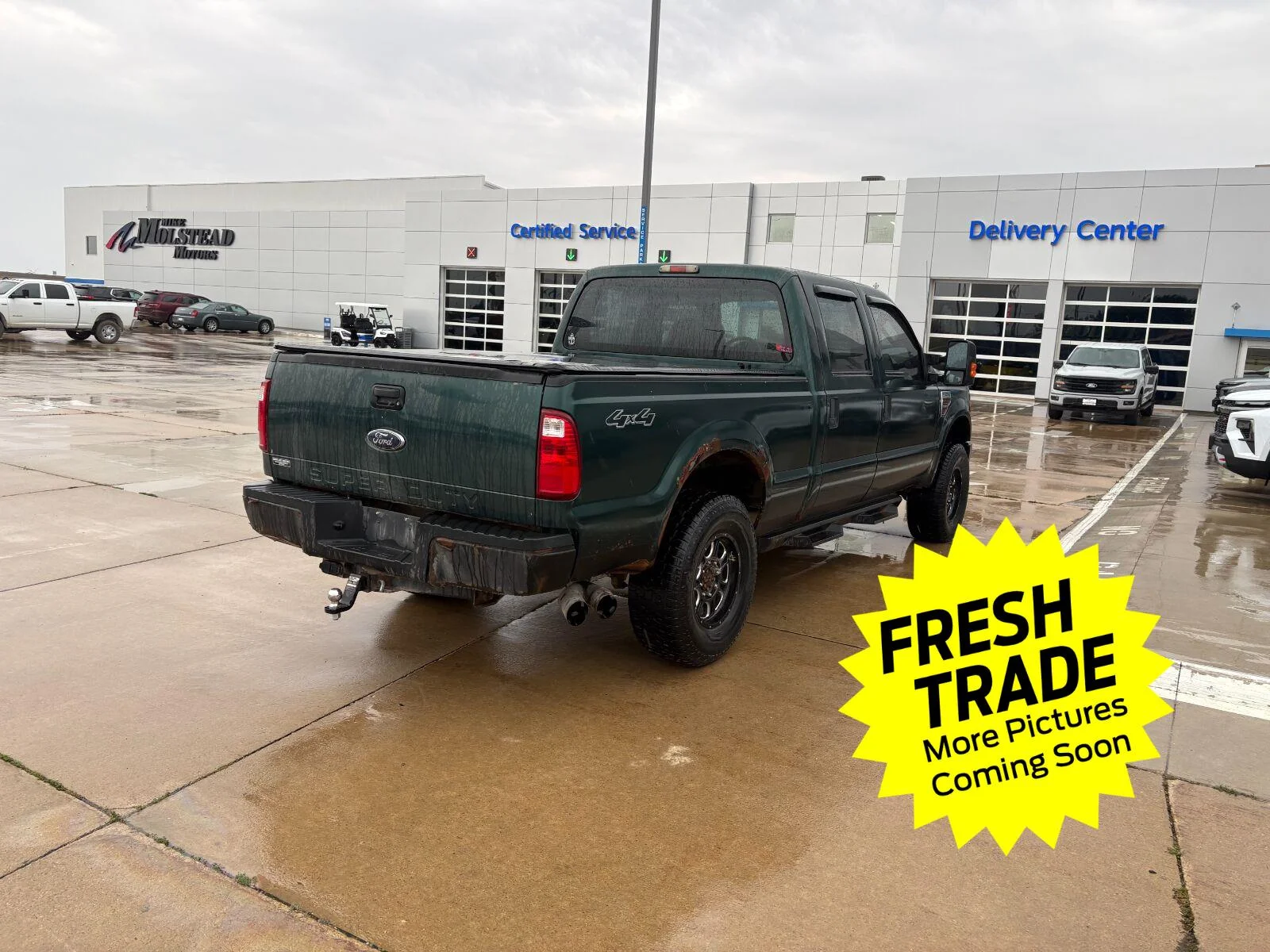 Used 2010  Ford XL image 2