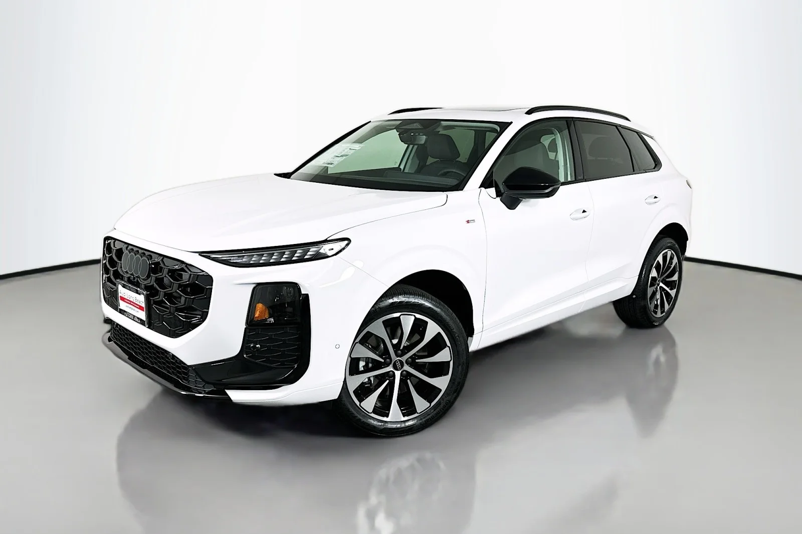2026 Audi Q3 S line quattro's photo