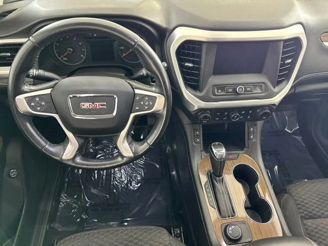 Used 2019 White GMC SLE-2 image 22