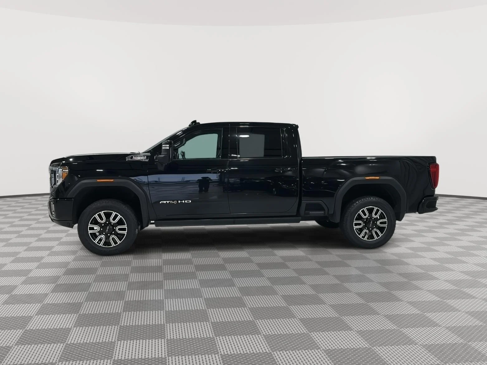 Used 2023 GMC Sierra 2500HD AT4 with VIN 1GT49PEY5PF135772 for sale in Alexandria, Minnesota