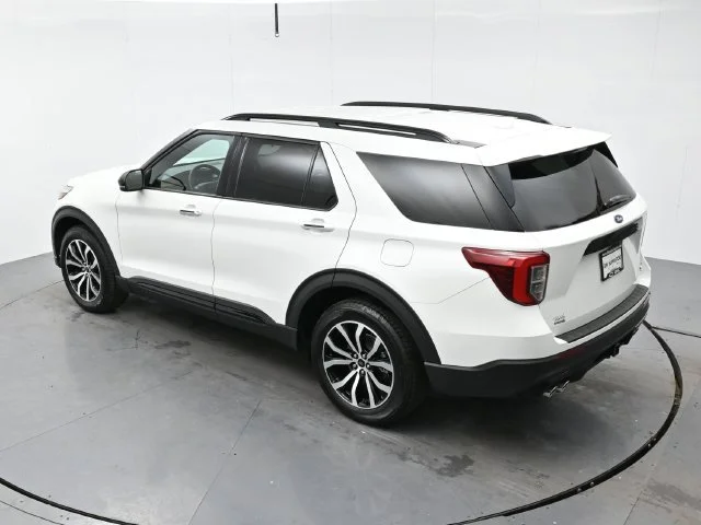 Used 2020 Star White Metallic Tri-coat Ford ST image 36