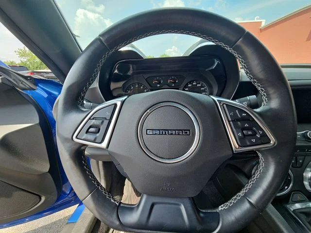 Used 2019 Blue Chevrolet 1LT image 36
