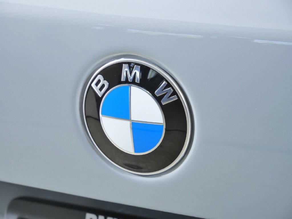 Used 2026 Brooklyn Grey Metallic BMW xDrive40i image 12