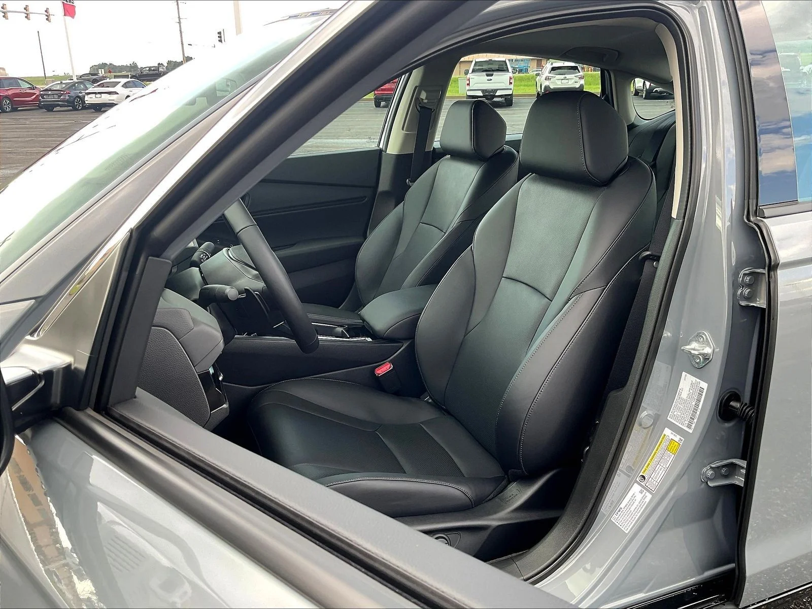 New 2026 Urban Gray Pearl Honda EX-L image 11