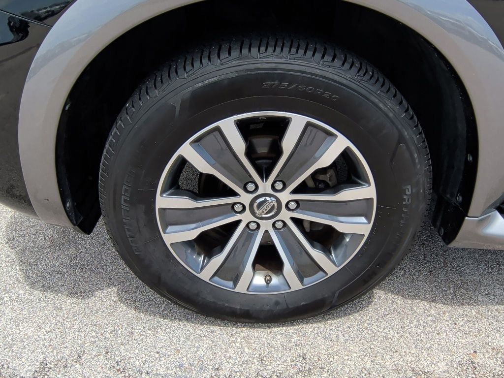 Used 2019 Super Black Nissan SL image 53
