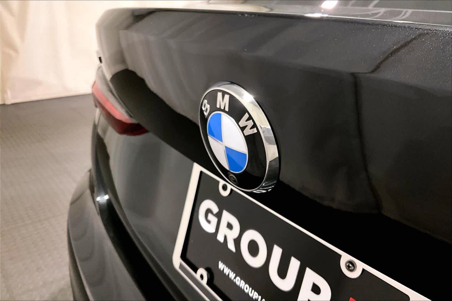 Used 2026 Black Sapphire Metallic BMW 430i xDrive image 32