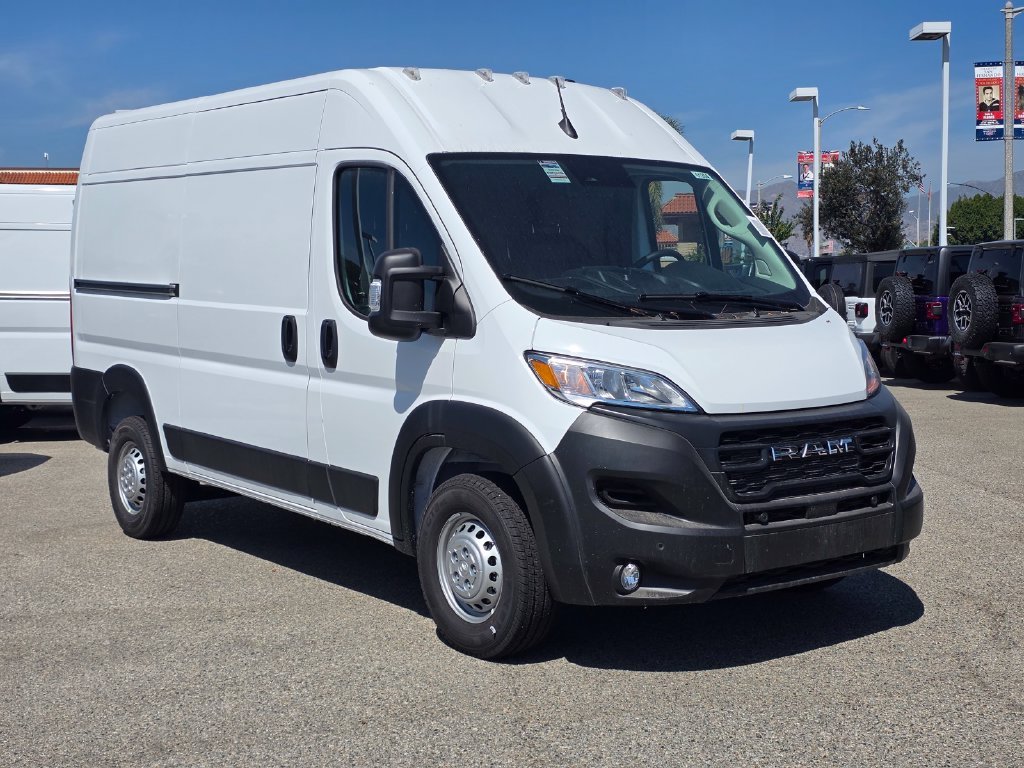 2026 RAM ProMaster Cargo Van Tradesman