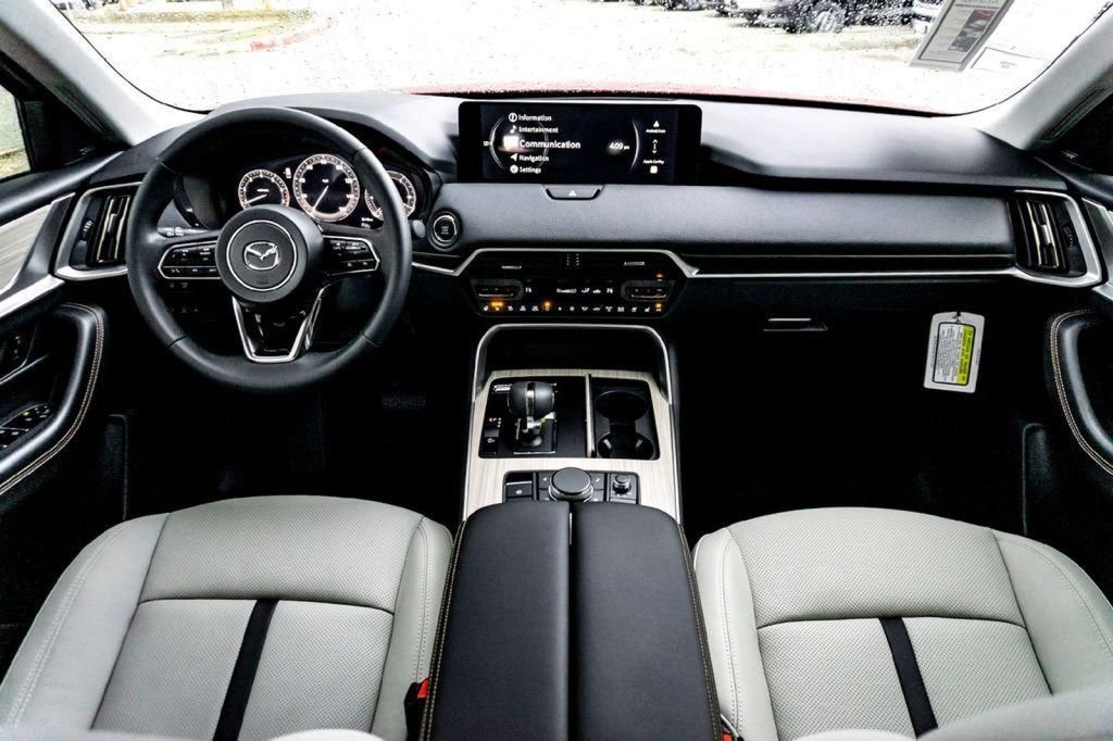 2026 Mazda CX-90 Premium Package - Photo 20