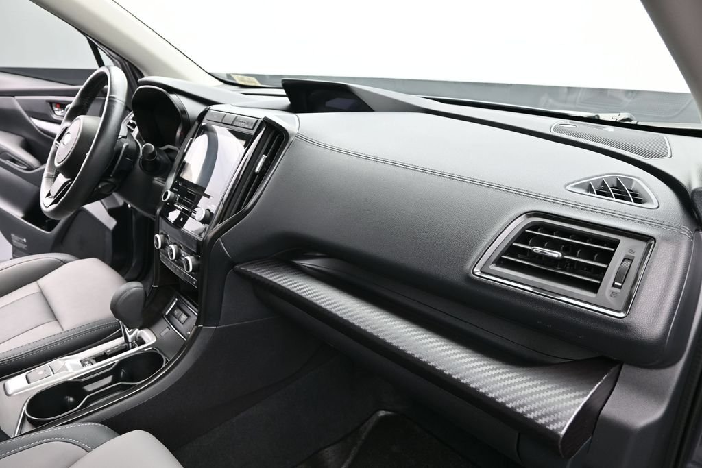 Used 2022 Gray Subaru Onyx Edition image 30