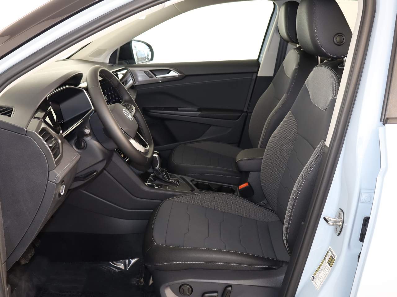 New 2026 MONUMENT GRAY W Volkswagen SE Black image 10