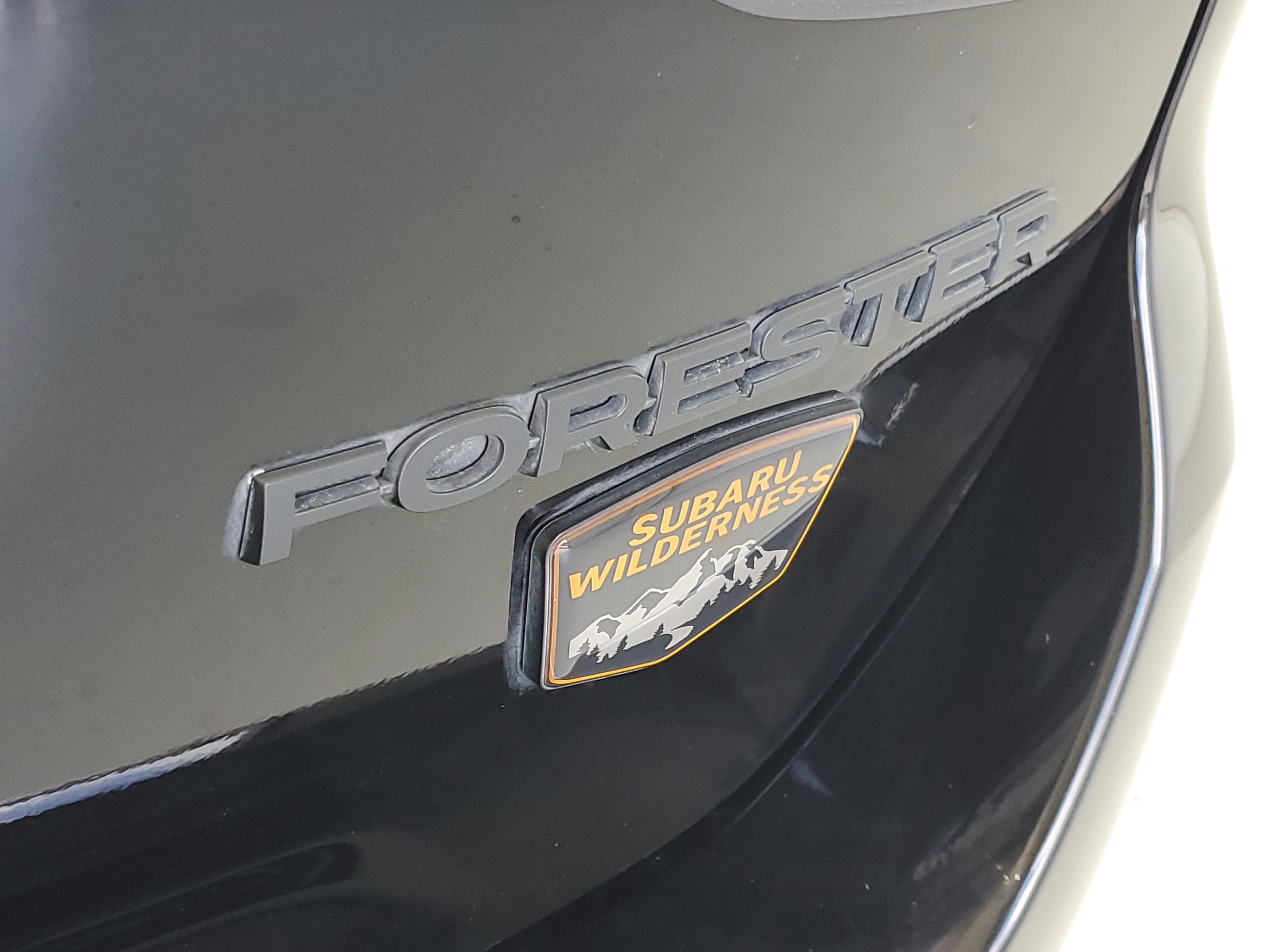 Used 2023 Crystal Black Pearl Subaru Wilderness image 10