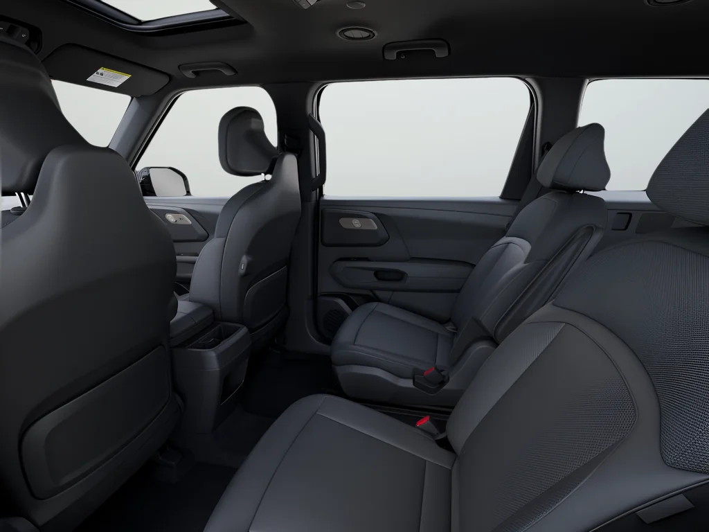New 2027 Ebony Black Kia S image 18