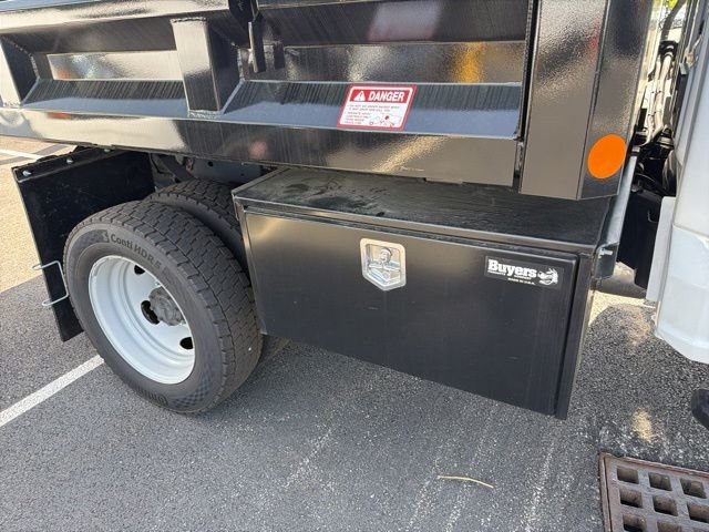 2024 Ford F-450 Super Duty Chassis Cab XL - Photo 7