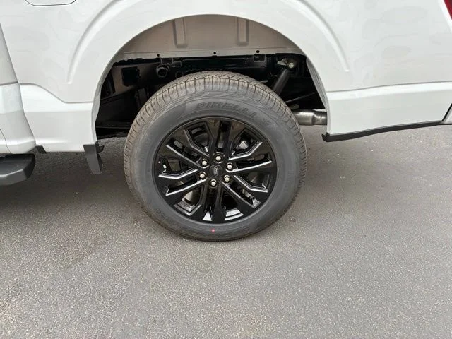 New 2026 Avalanche Ford XLT image 17