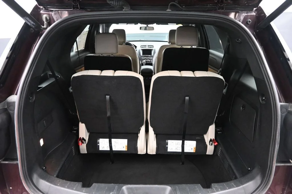 Used 2018 Red Ford XLT image 12
