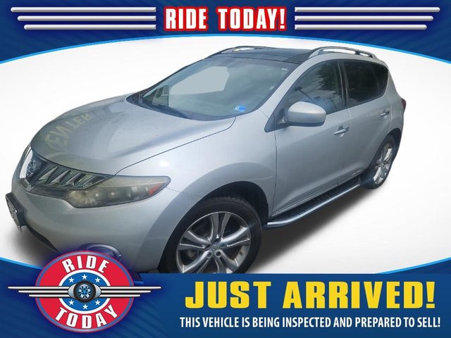 2010 Nissan Murano LE