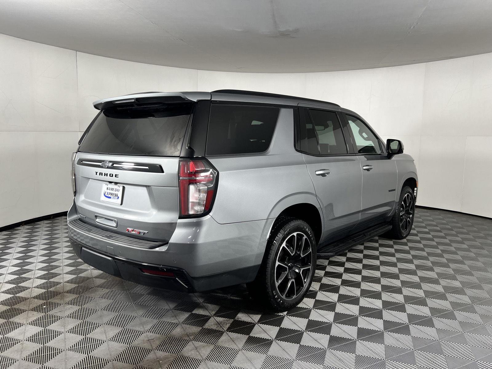 Used 2023 Sterling Gray Metallic Chevrolet RST image 25
