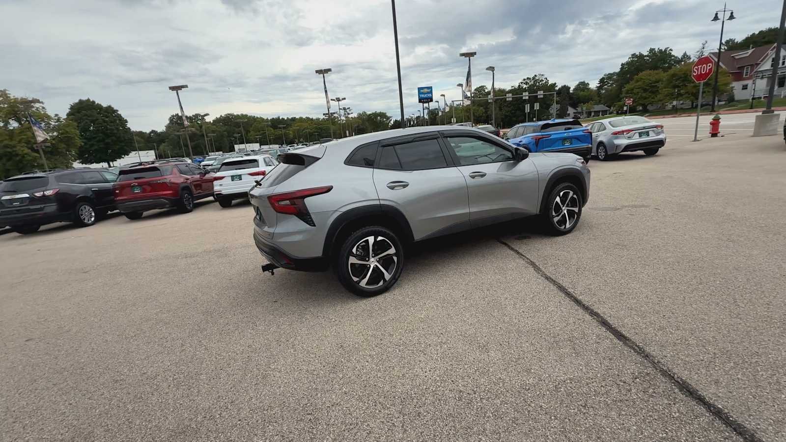 2024 Chevrolet Trax RS - Photo 8