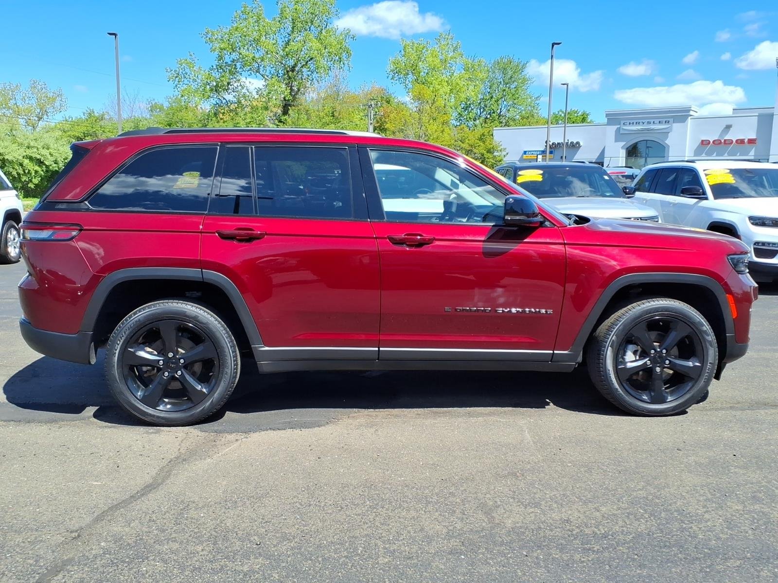 Certified Used 2023 Red Jeep Limited image 9